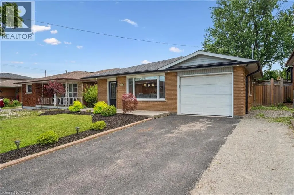 12 ANSON Avenue