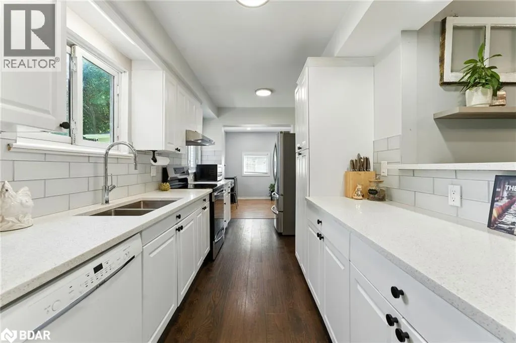 778 BYNG Court