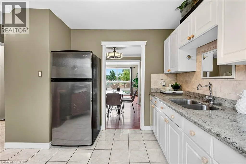 75 BERKINDALE Drive Unit# 95, #95