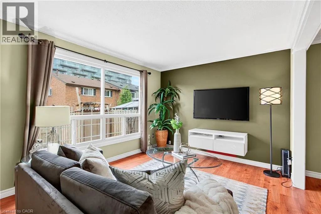 75 BERKINDALE Drive Unit# 95, #95