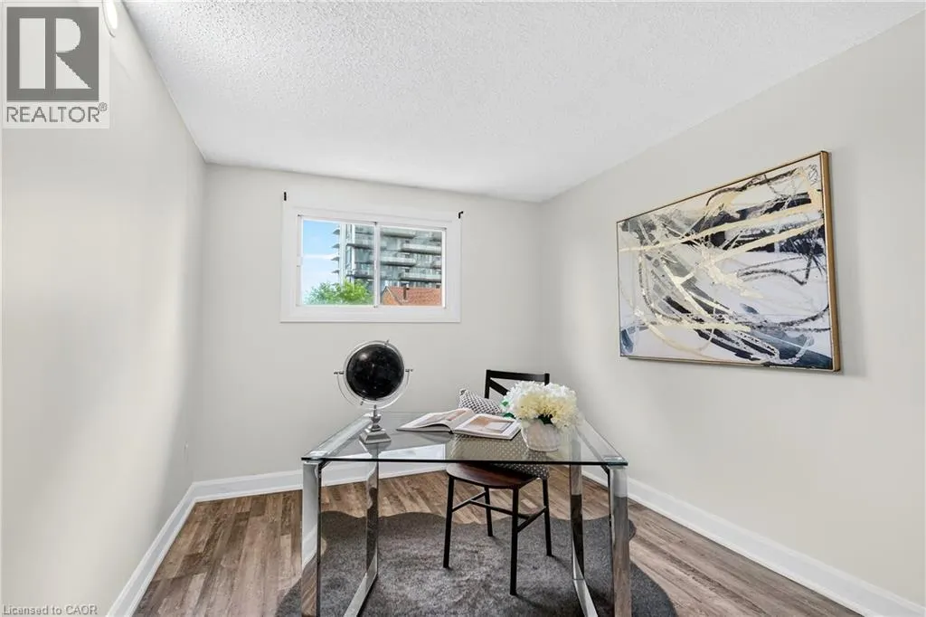 75 BERKINDALE Drive Unit# 95, #95