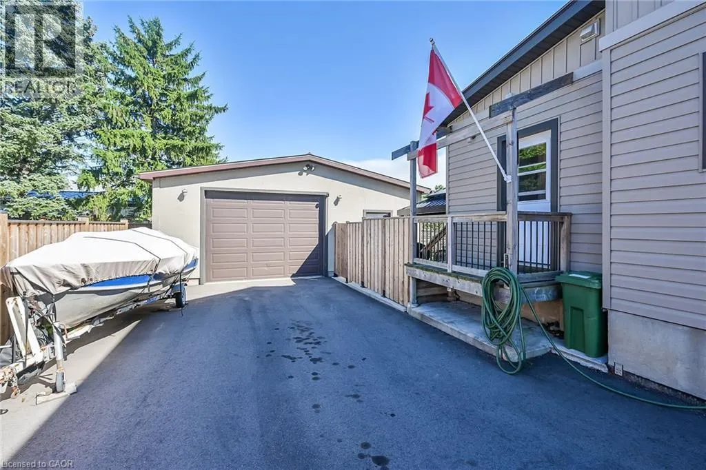 533 COCHRANE Road