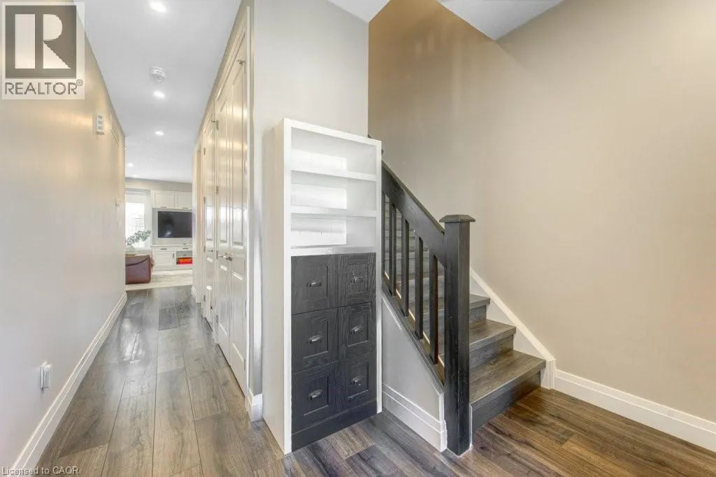 302 GINSENG Street
