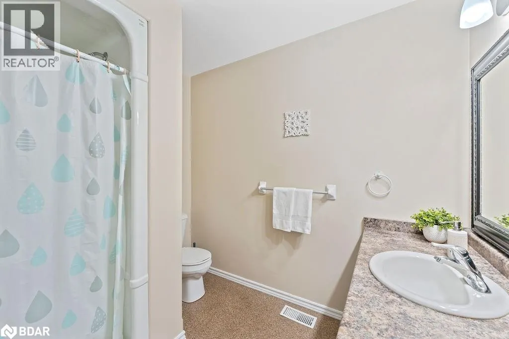 510 QUEENSWAY W Unit# 18, #18