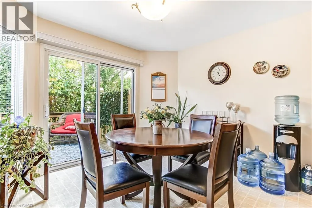 5 WALSINGHAM Drive