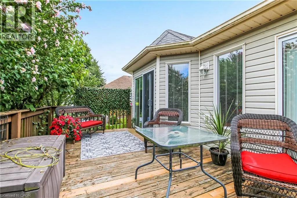 5 WALSINGHAM Drive