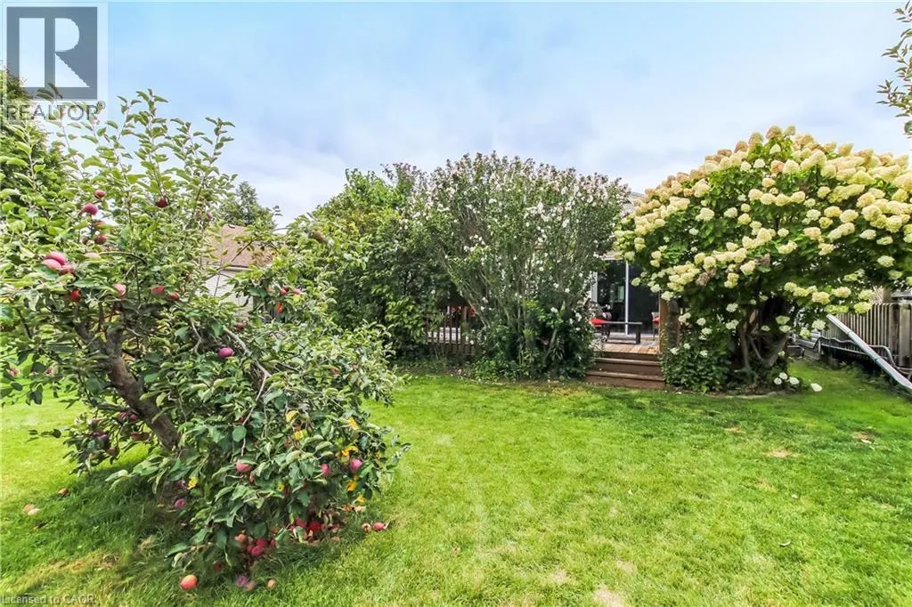 5 WALSINGHAM Drive