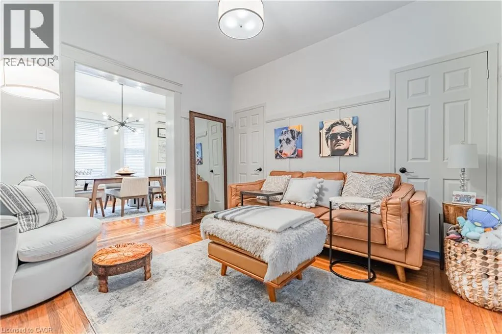 98 SHERMAN Avenue S