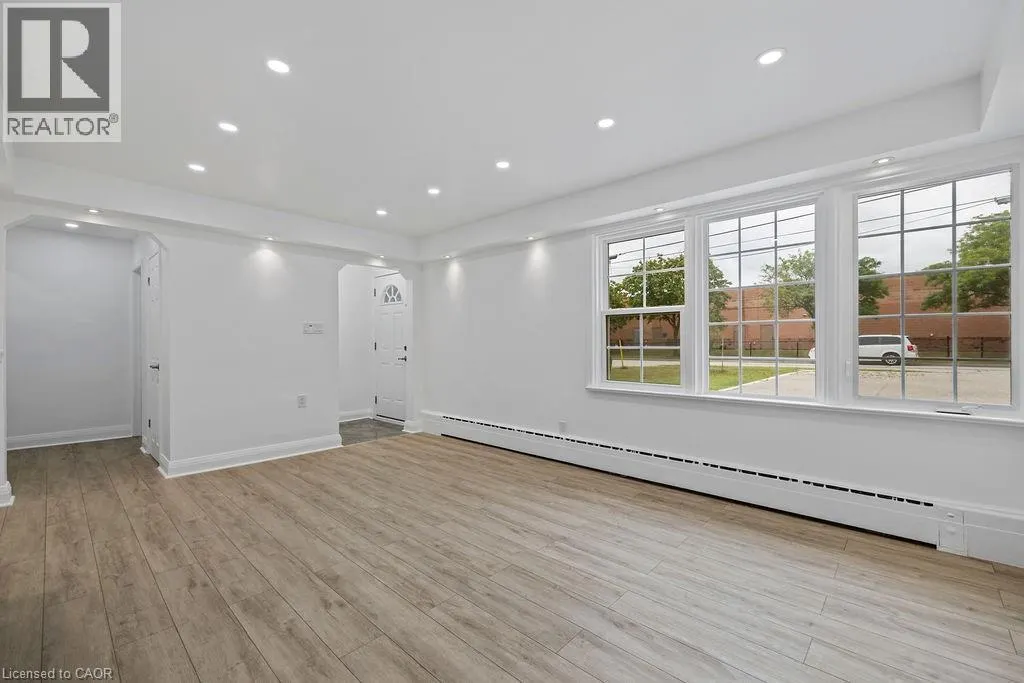 2015 LEIGHLAND Road Unit# 1, #1
