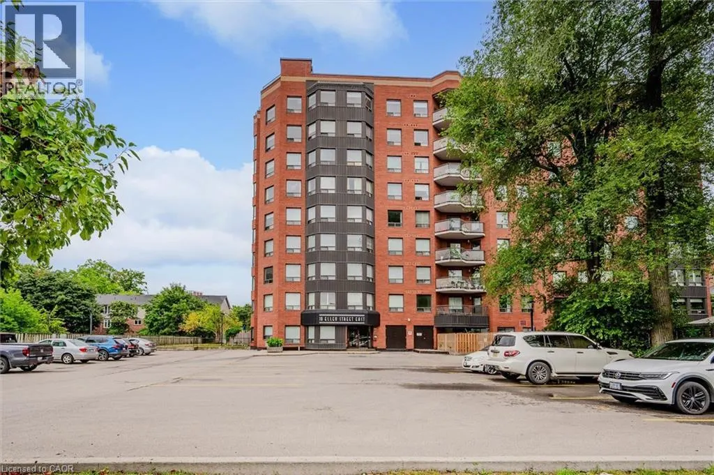 10 ELLEN Street E Unit# 808, #808