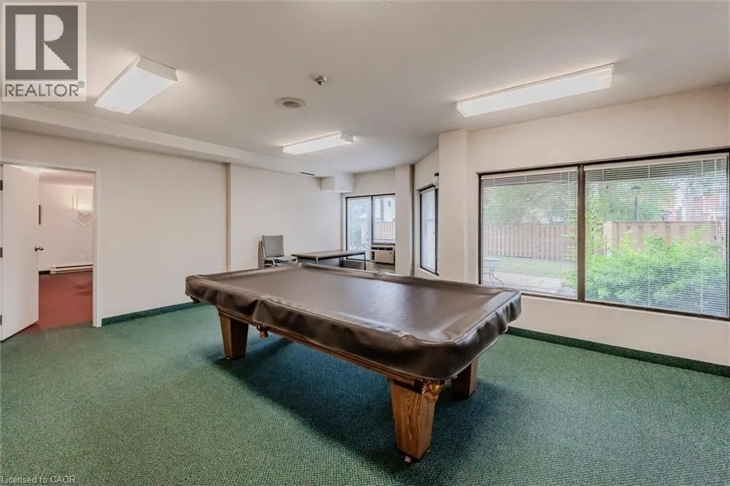 10 ELLEN Street E Unit# 808, #808