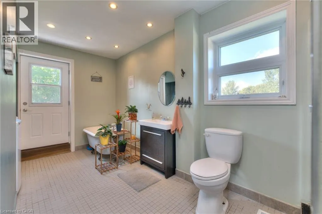776597 BLANDFORD Road