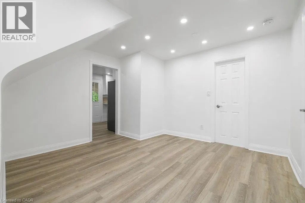 2015 LEIGHLAND Road Unit# 3, #3