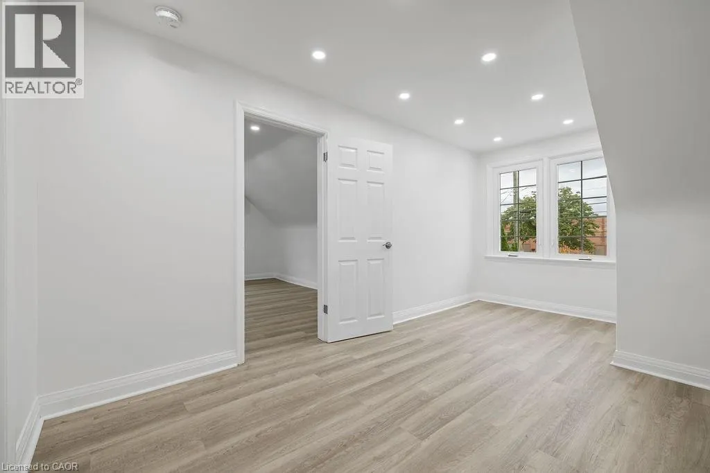2015 LEIGHLAND Road Unit# 3, #3