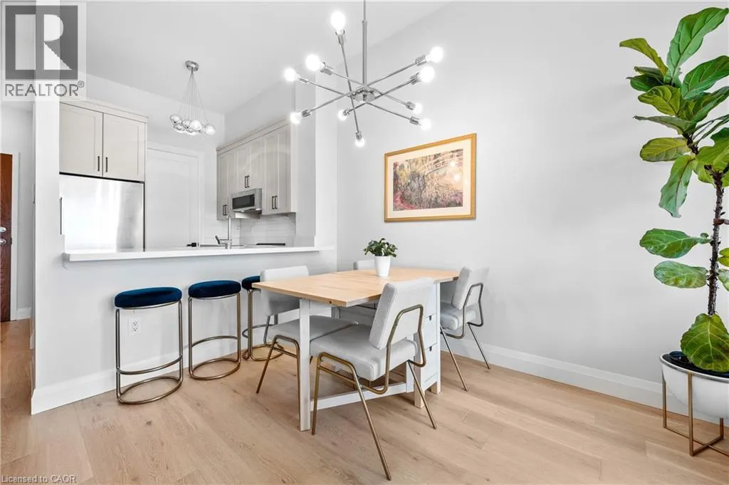 2511 LAKESHORE Road W Unit# 805, #805