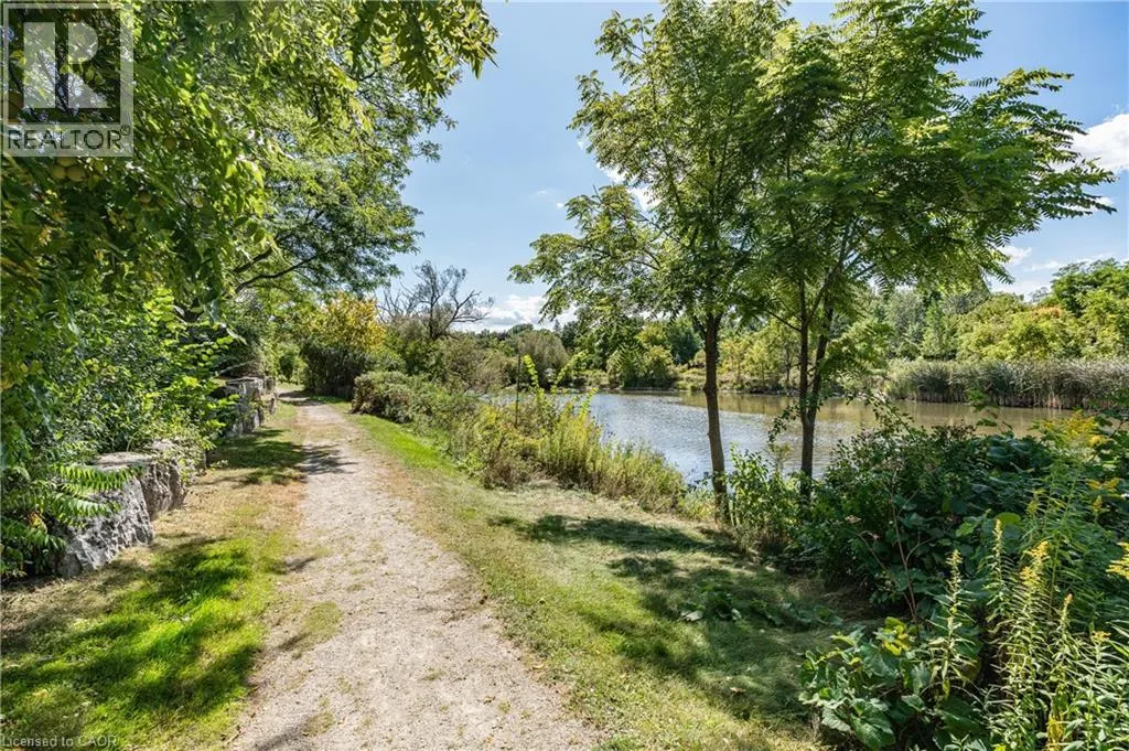 2511 LAKESHORE Road W Unit# 805, #805