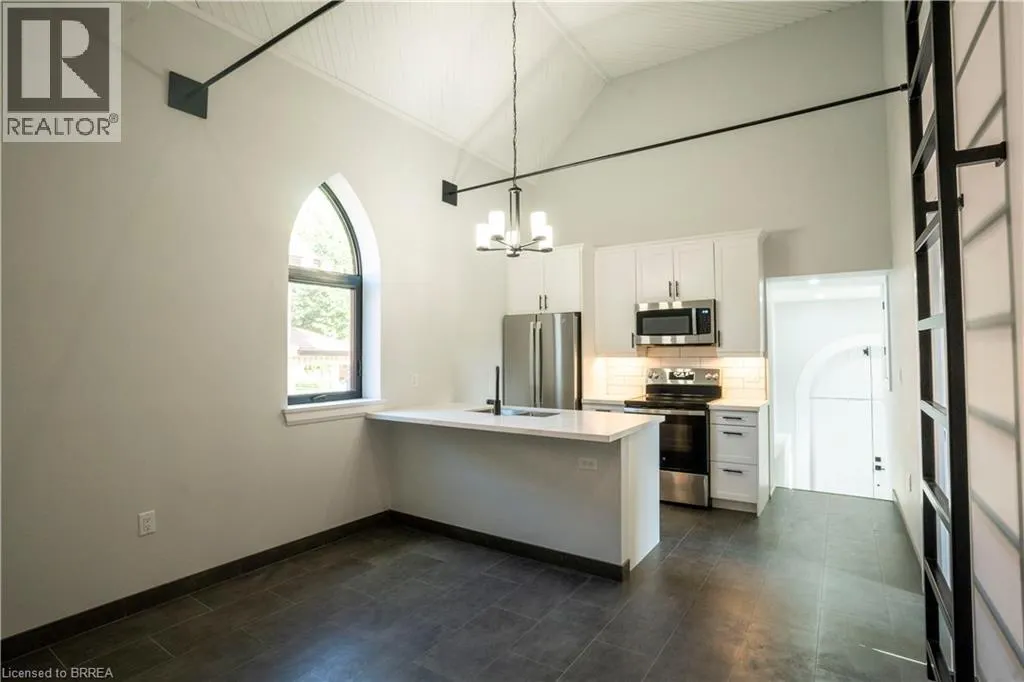 130 ELGIN Street Unit# 4, #4