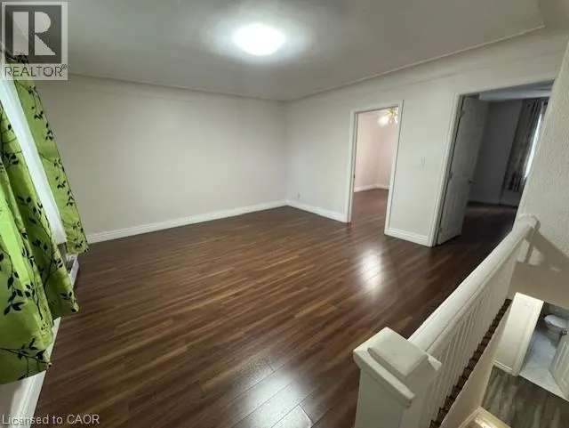 24 MACKLIN Street N