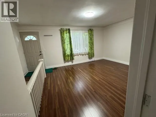 24 MACKLIN Street N