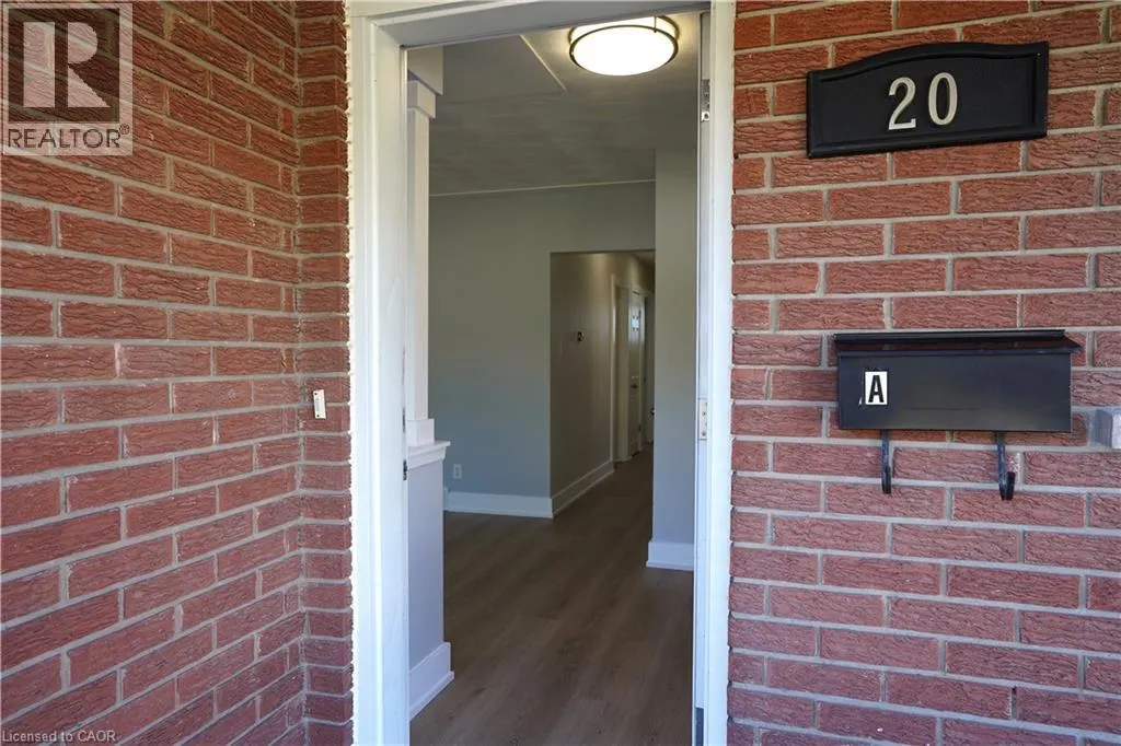 20 SUNRISE Drive Unit# UPPER, #UPPER