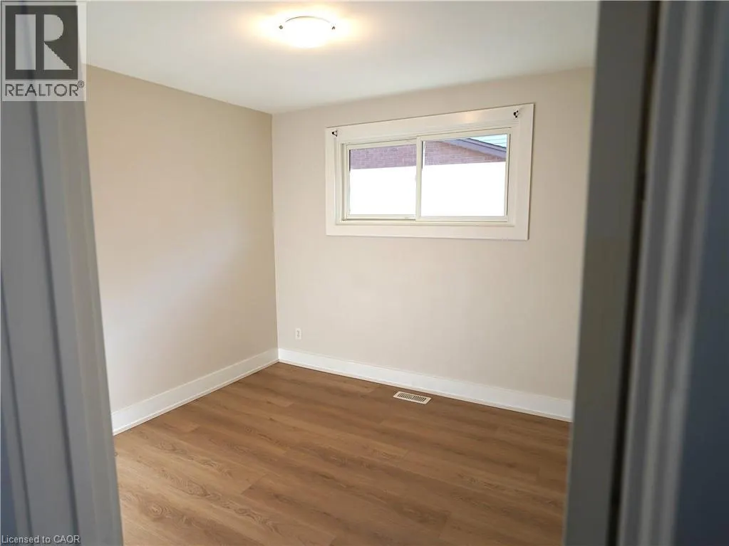 20 SUNRISE Drive Unit# UPPER, #UPPER