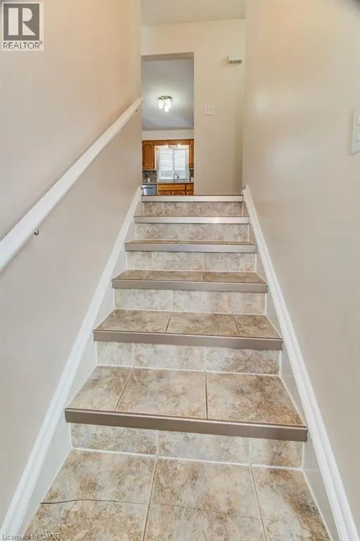 73 FALCON Drive