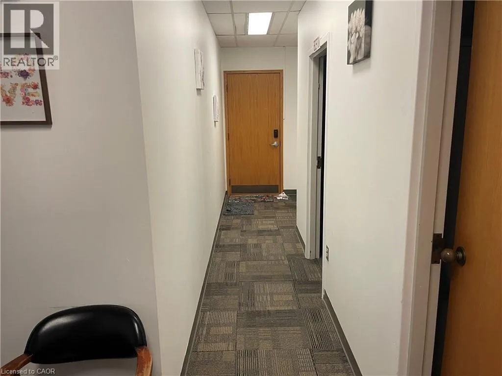 715 CORONATION Boulevard Unit# 3A, #3A