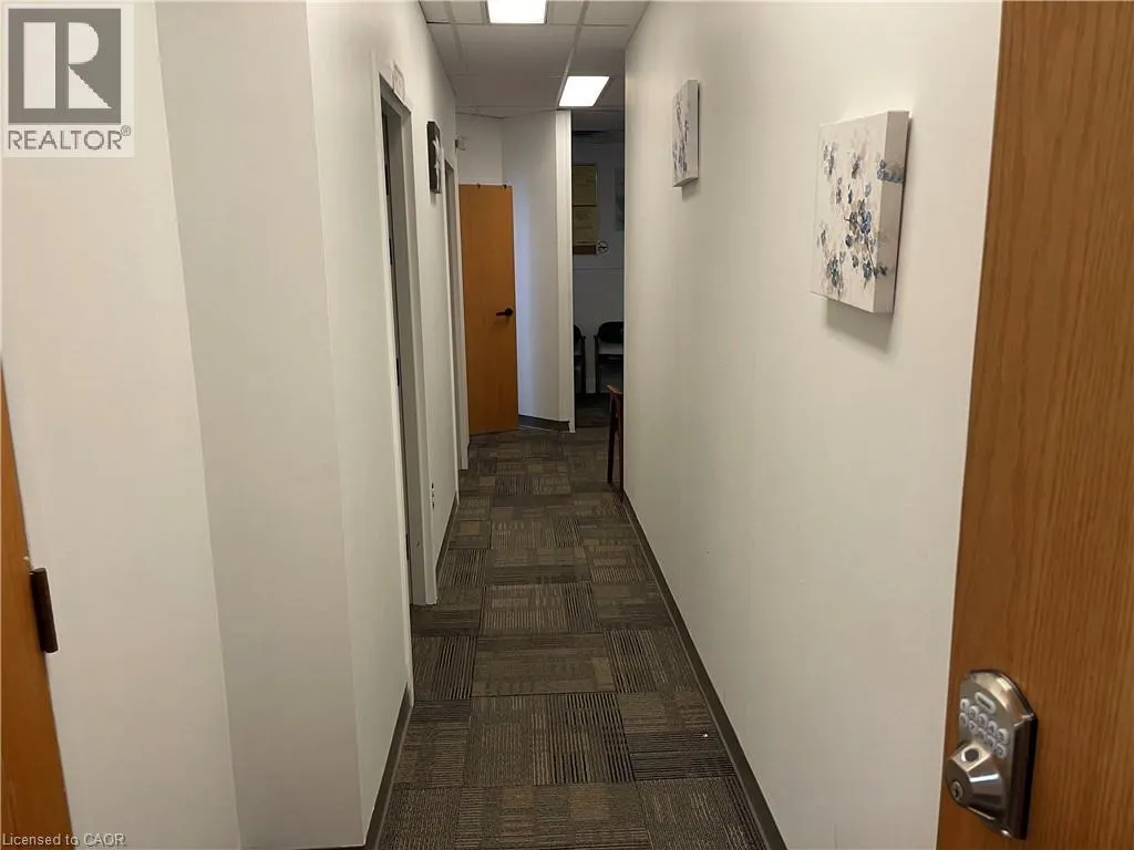 715 CORONATION Boulevard Unit# 3A, #3A