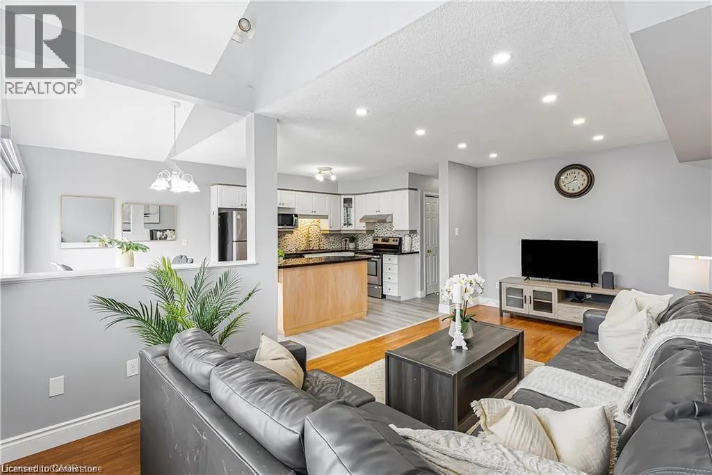 257 GREY FOX Drive