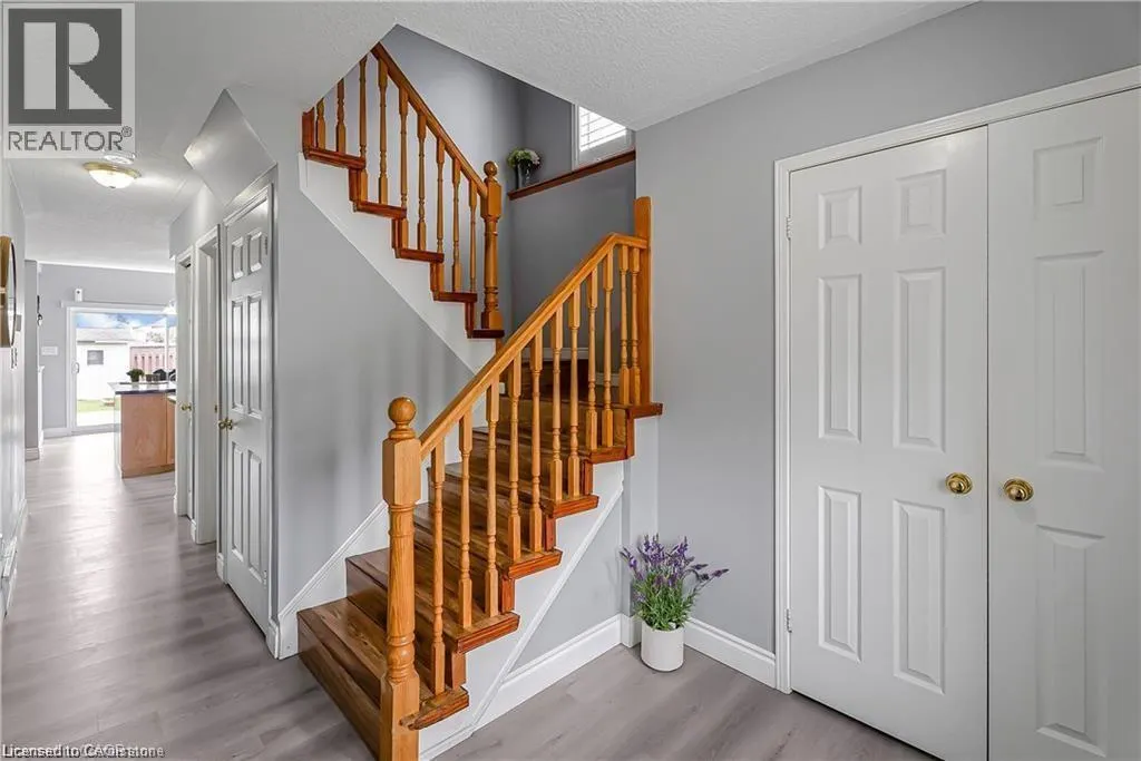 257 GREY FOX Drive