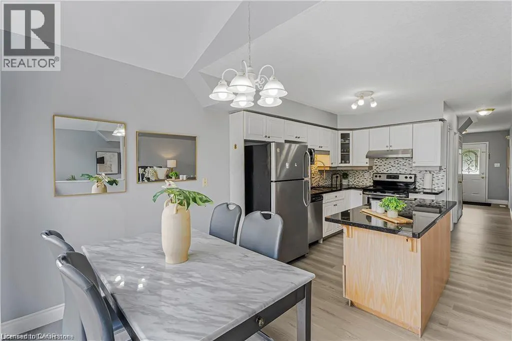 257 GREY FOX Drive