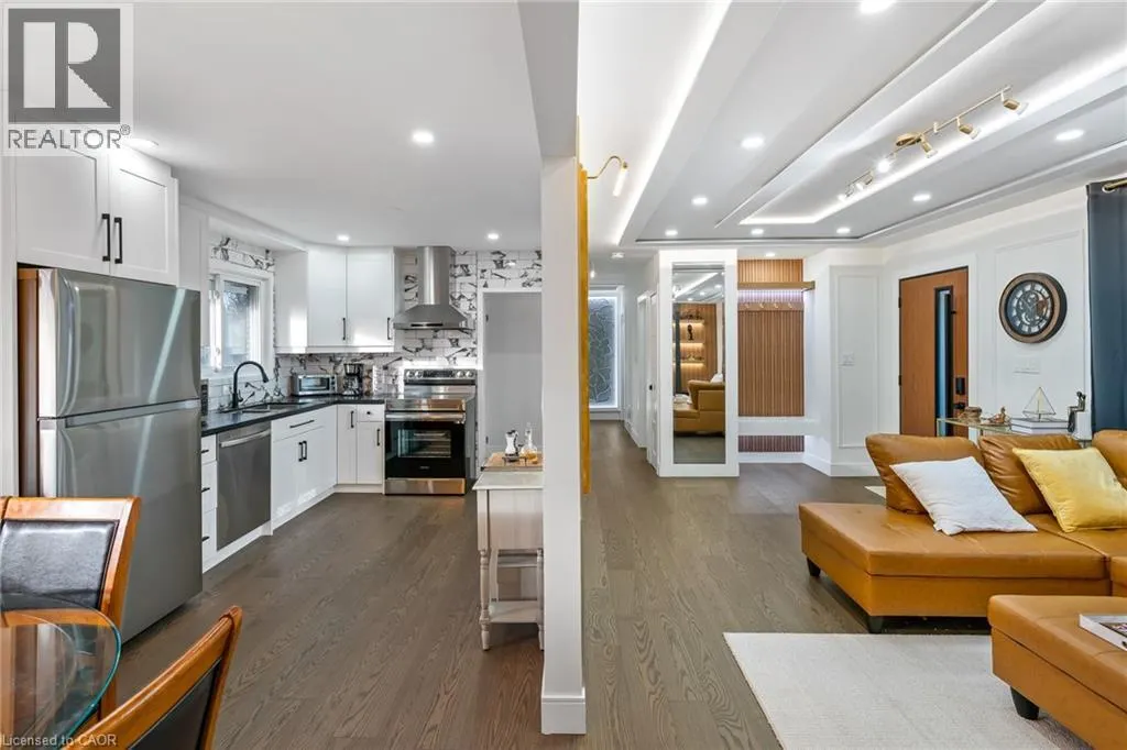 15 ANDRES Street