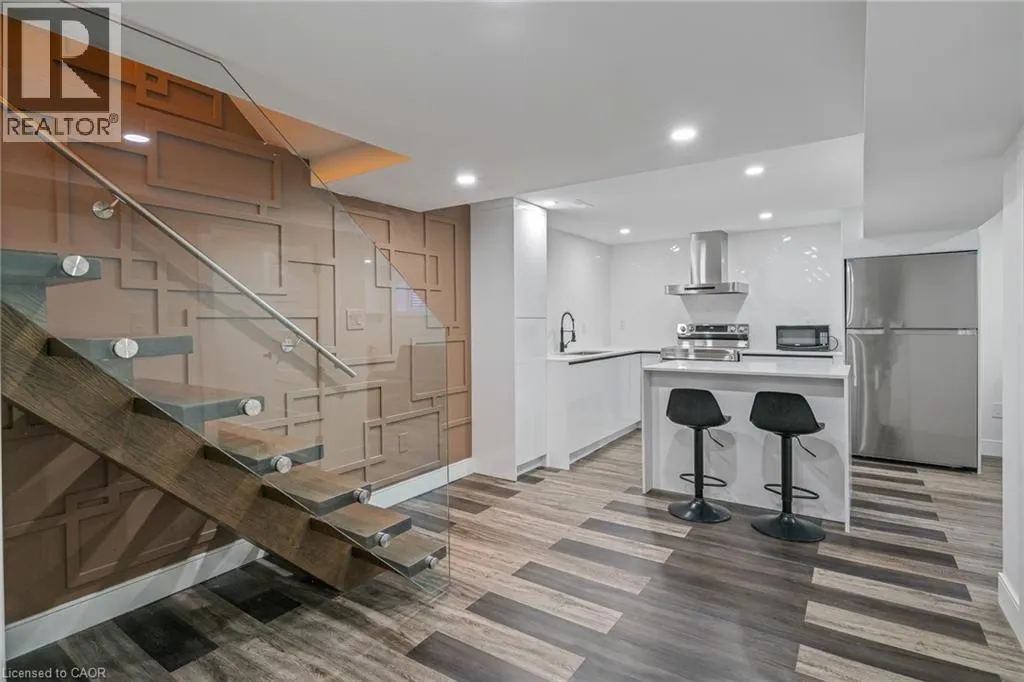 15 ANDRES Street