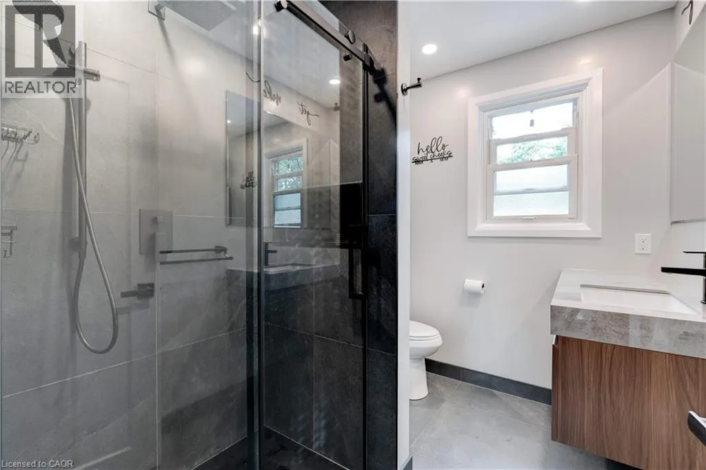 175 KINGS FOREST Drive