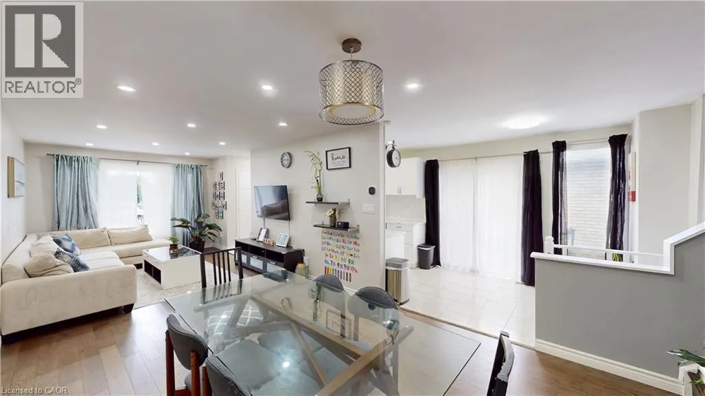 6 ADLER Avenue