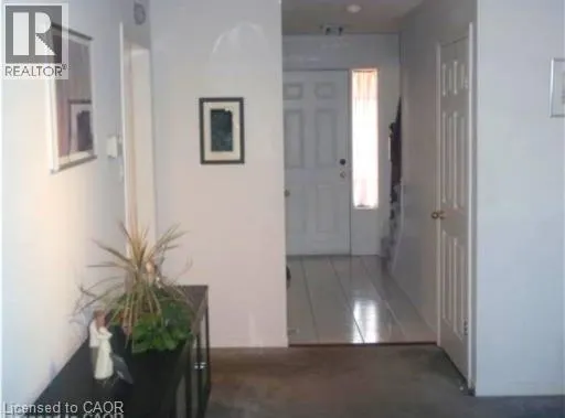 22 BEECHMANOR Crescent