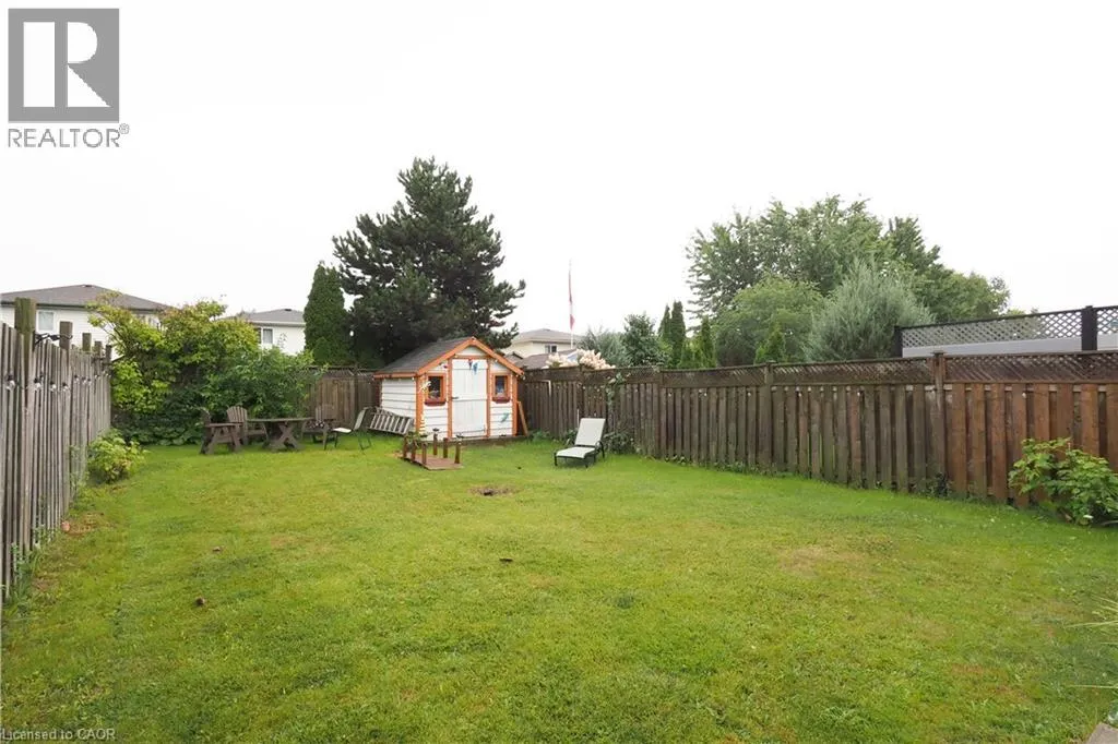 22 BEECHMANOR Crescent