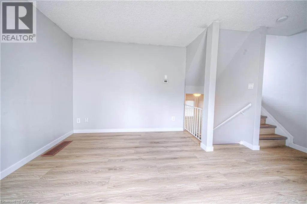 135 CHALMERS Street S Unit# 65, #65