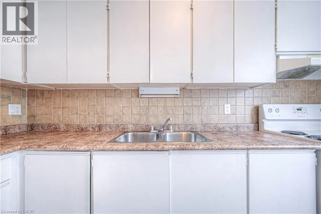 135 CHALMERS Street S Unit# 65, #65
