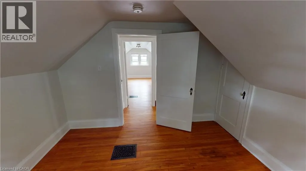 132 GRAHAM Street Unit# Upper, #Upper