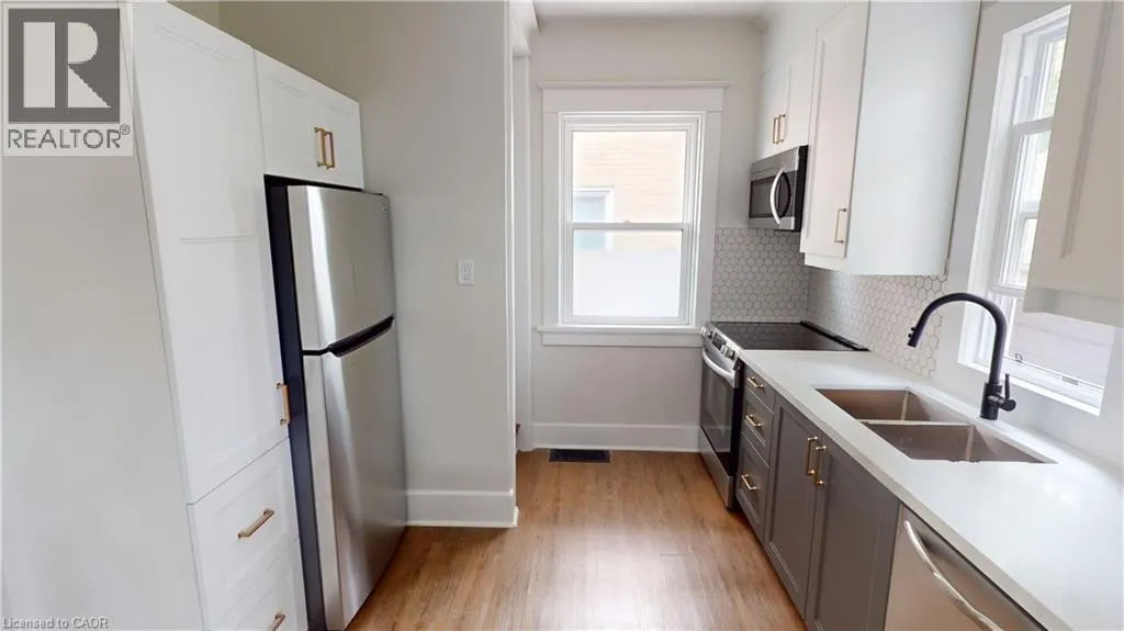 132 GRAHAM Street Unit# Upper, #Upper