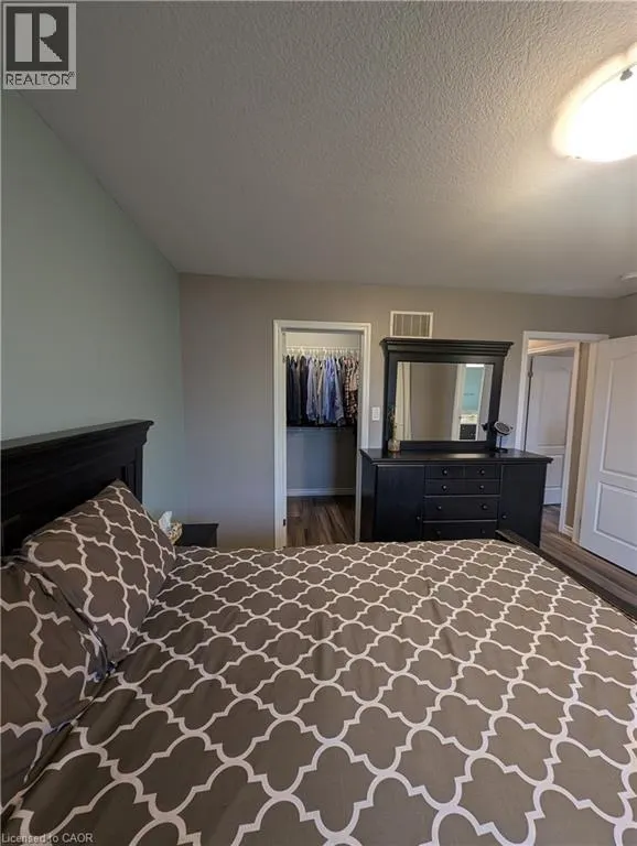 44 POSTMASTER Drive