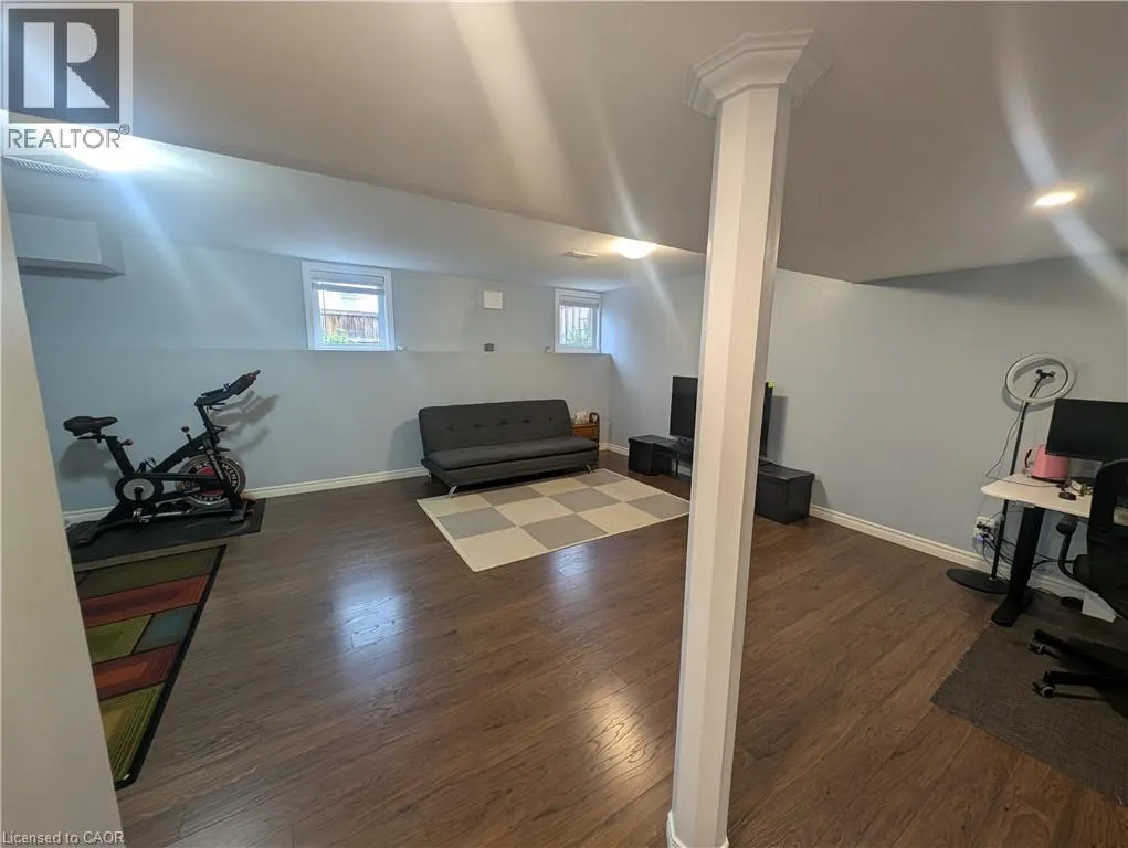 44 POSTMASTER Drive
