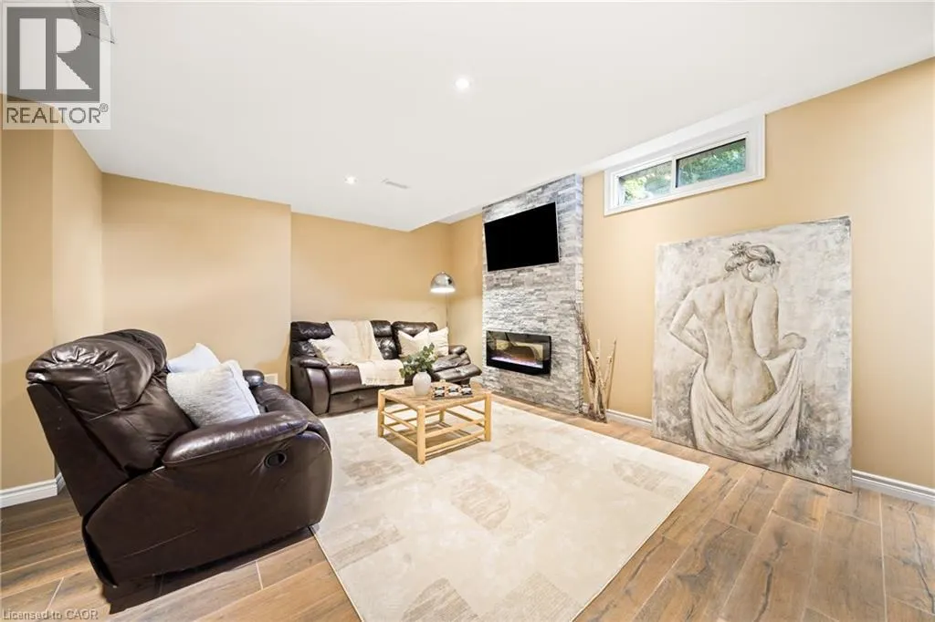 399 OLD BROCK Road