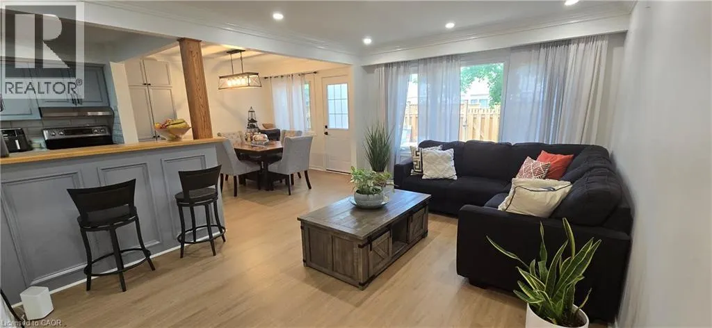 100 ST. ANDREWS Court Unit# 5, #5