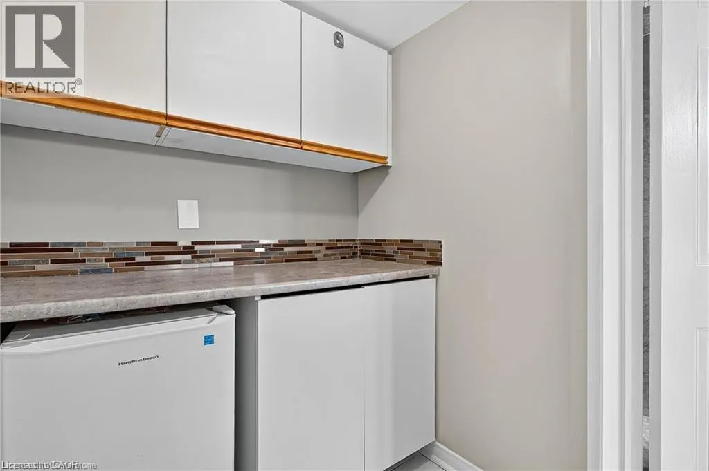 302 COLLEGE Avenue W Unit# 119, #119