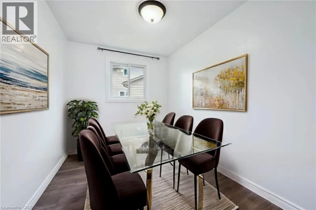 21 FOREST GLEN Court Unit# UPPER, #UPPER