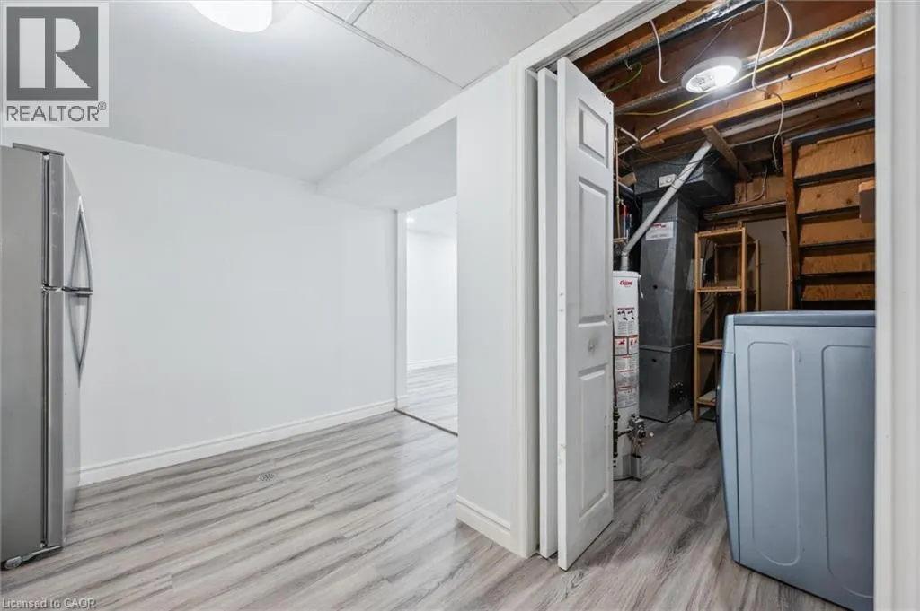21 FOREST GLEN Court Unit# LOWER, #LOWER