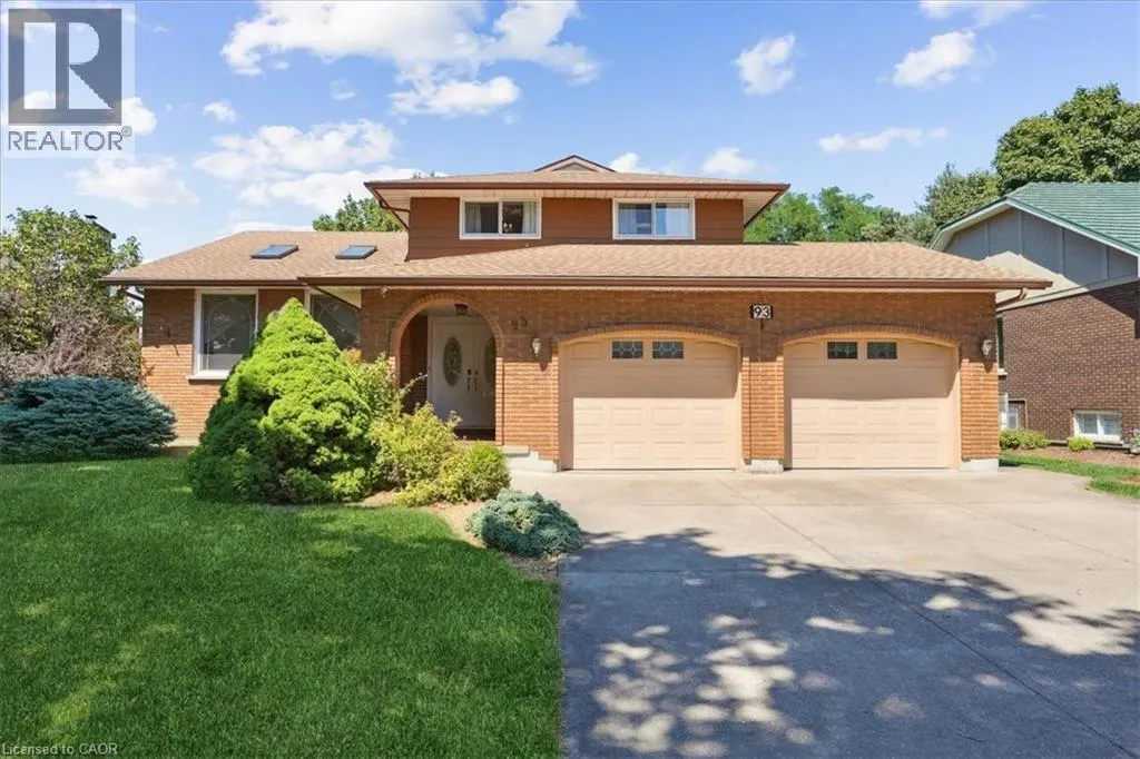 93 WESTGATE PARK Drive