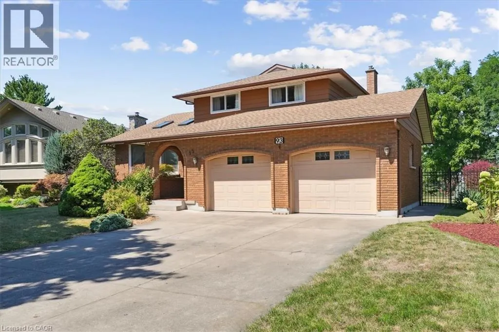 93 WESTGATE PARK Drive